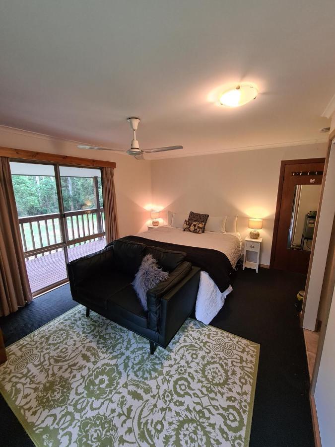 Bird Songs Getaway Homestay Cabbage Tree Creek